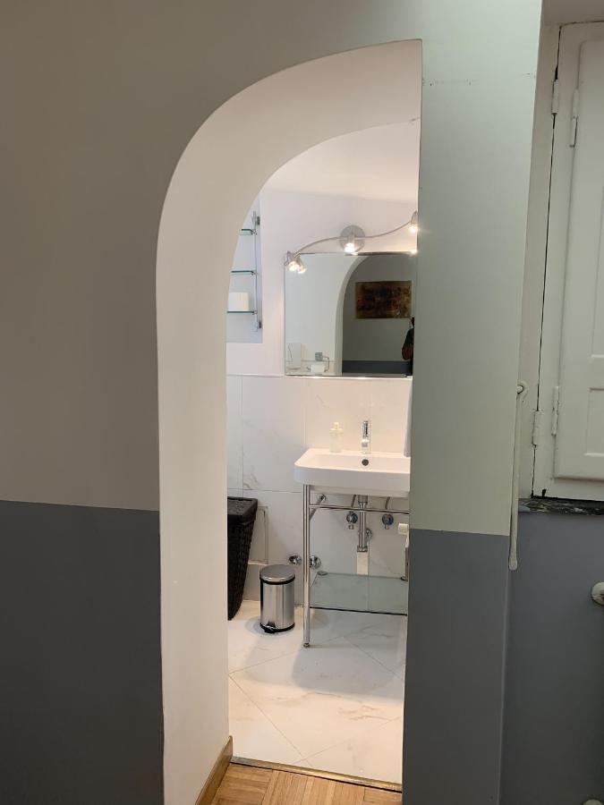 B&S Domus Colosseo 로마 외부 사진