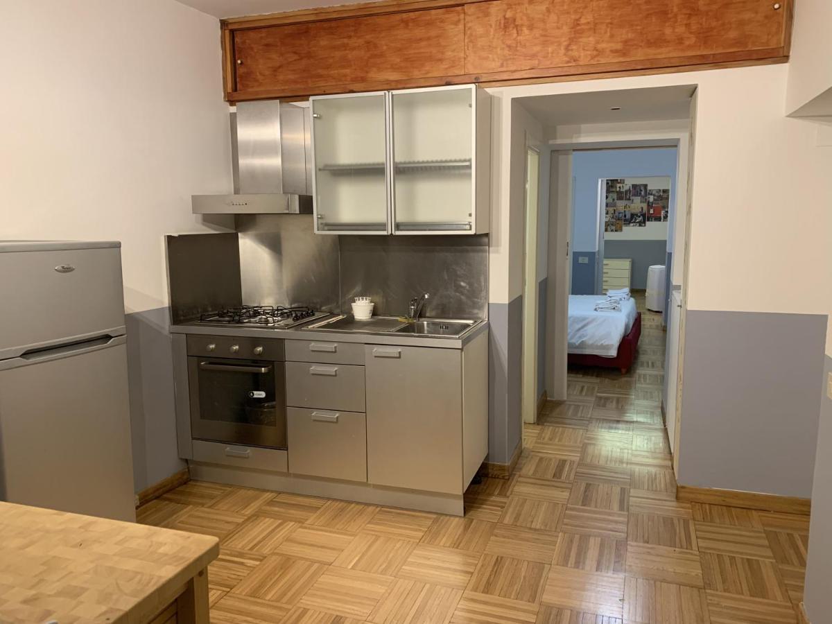 B&S Domus Colosseo 로마 외부 사진