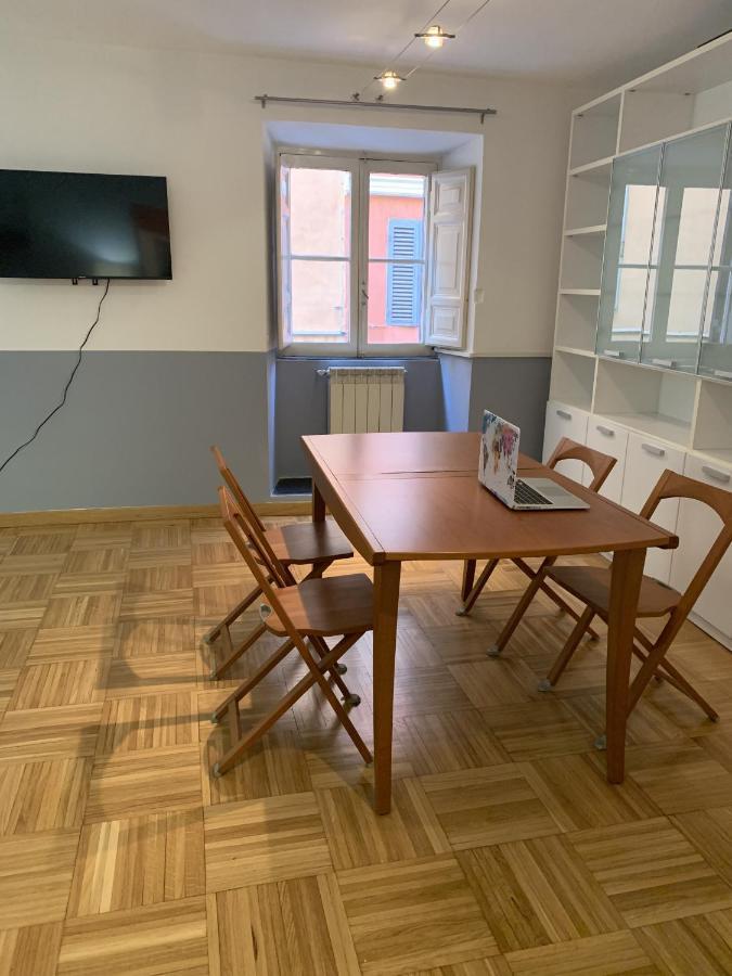 B&S Domus Colosseo 로마 외부 사진